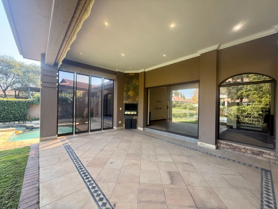 4 Bedroom Property for Sale in Pecanwood Estate North West